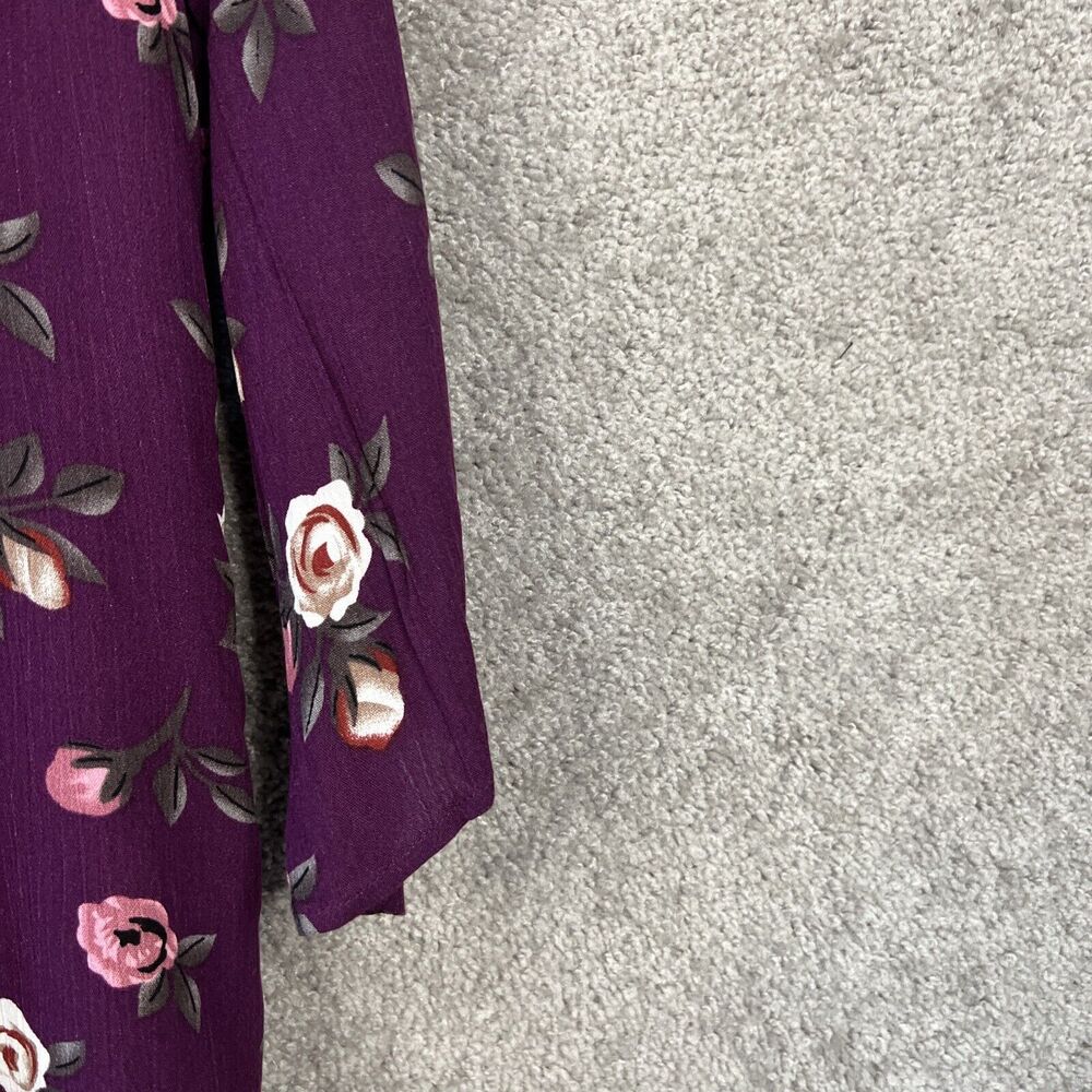 Monday Fun Shirt Womens Small Purple Long Sleeve V-Neck Floral Stitch Fix Top - Picture 4 of 11